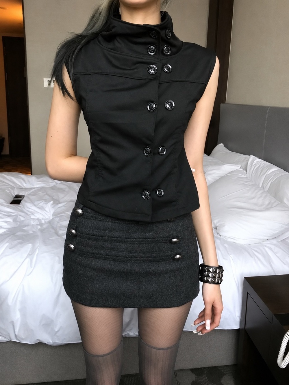 Black Sleeveless Button-Up Mock Neck Vest
